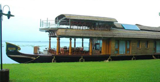 four bedroom houseboat