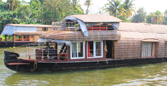 one bedroom houseboat
